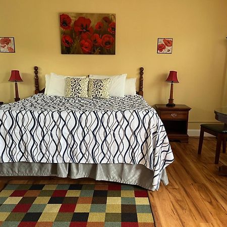 Vinehurst Inn & Suites 해먼즈포트 외부 사진