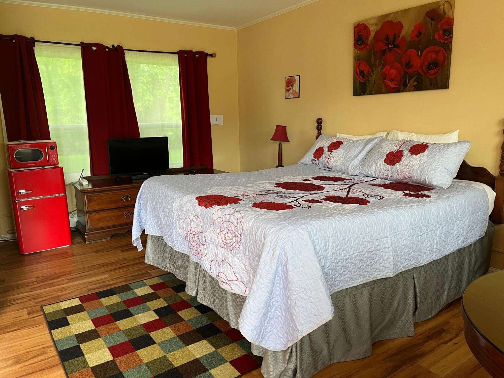 Vinehurst Inn & Suites 해먼즈포트 외부 사진