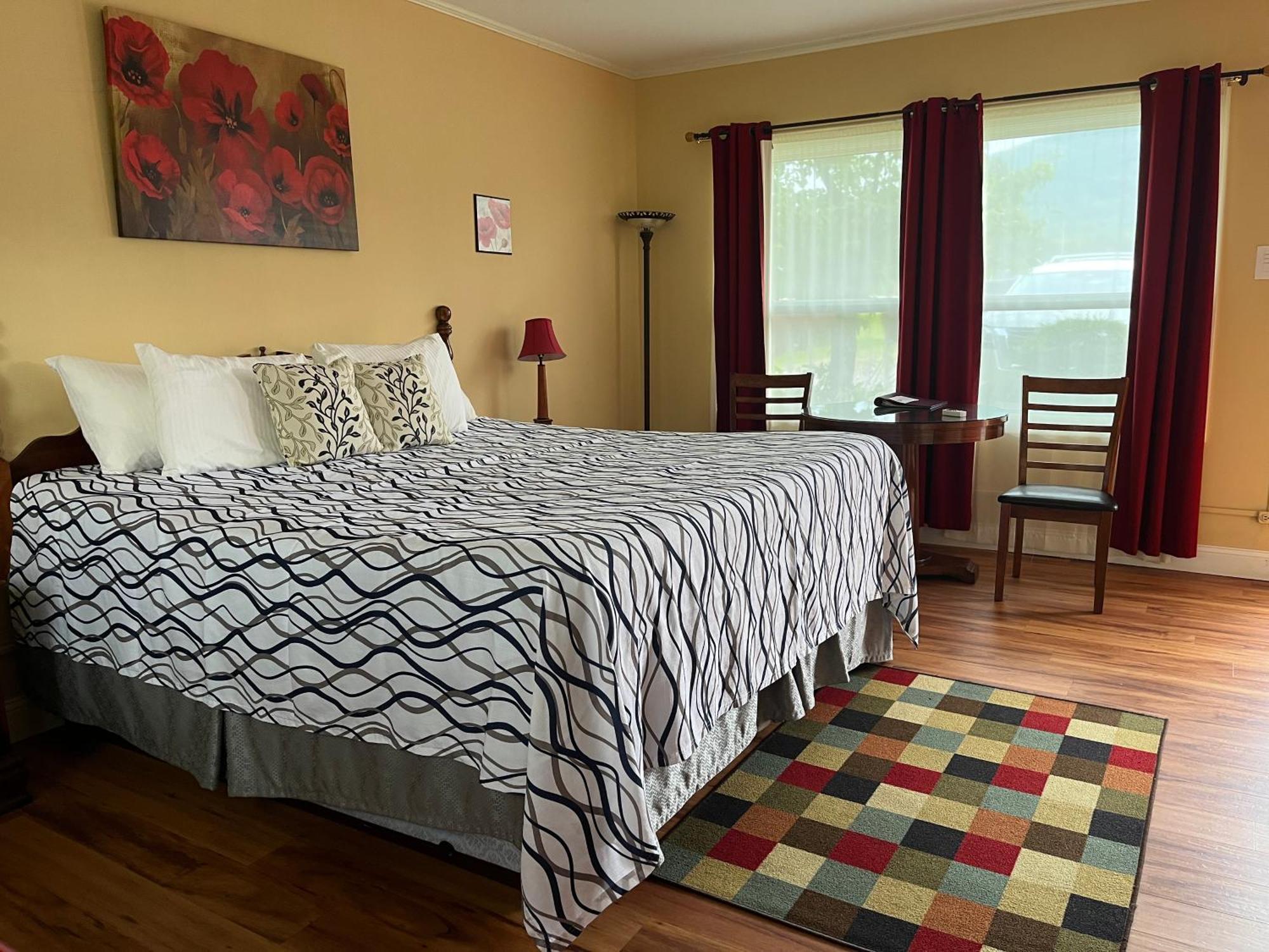 Vinehurst Inn & Suites 해먼즈포트 외부 사진