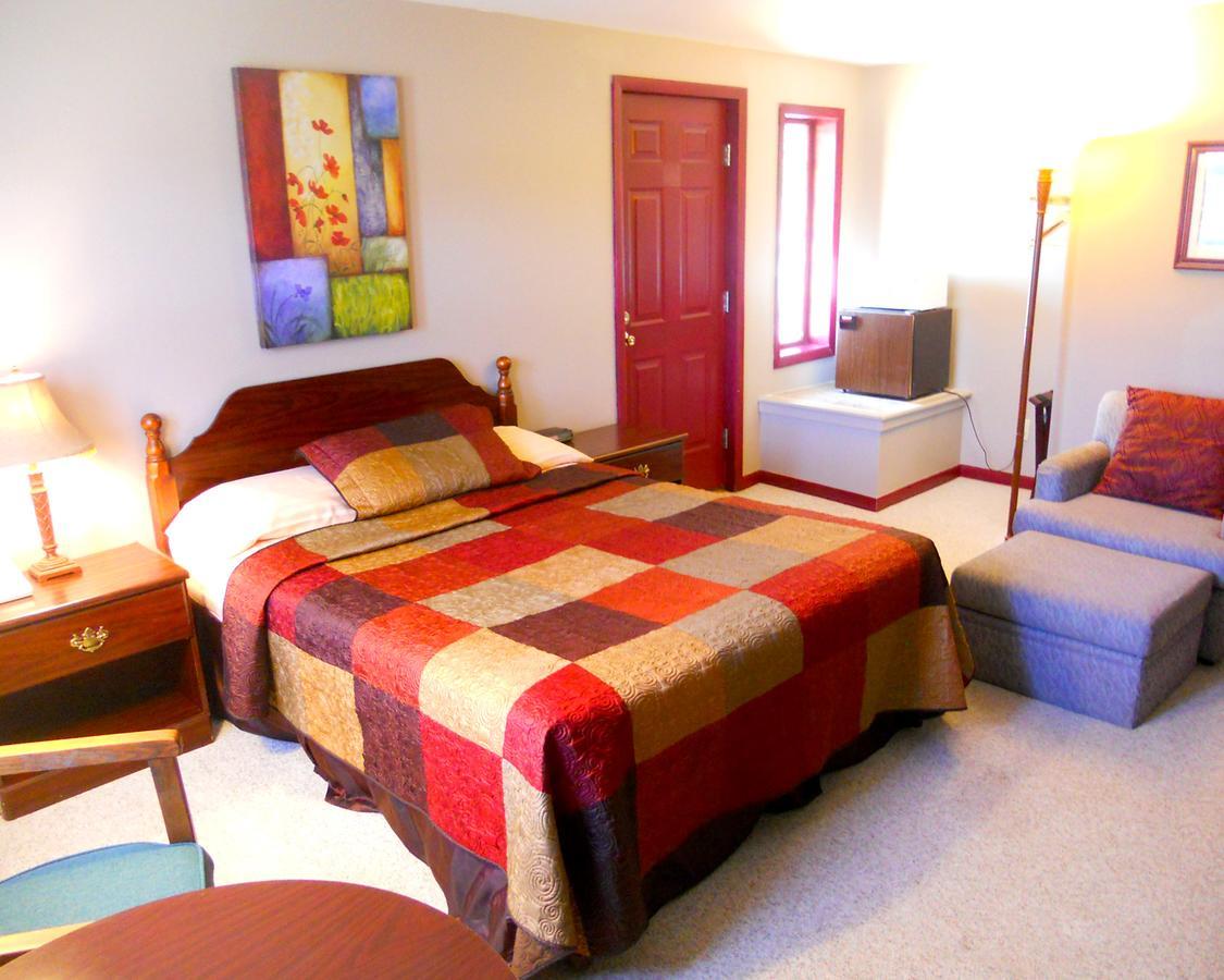 Vinehurst Inn & Suites 해먼즈포트 외부 사진